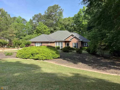109 Sunny Point Cir, Lagrange, GA 30240 photo 1