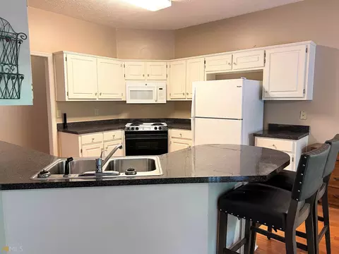 109 Sunny Point Cir, Lagrange, GA 30240 photo 10