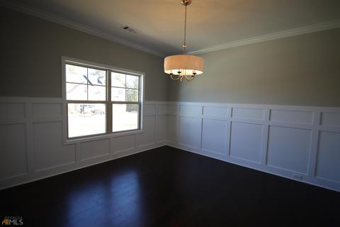 204 Grace Ct, Lagrange, GA 30241 photo 2