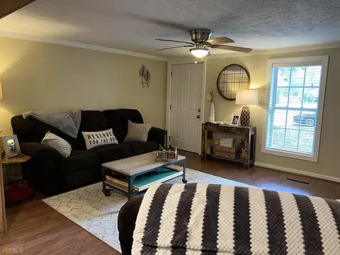 2842 Hamilton Rd, Lagrange, GA 30240 photo 4