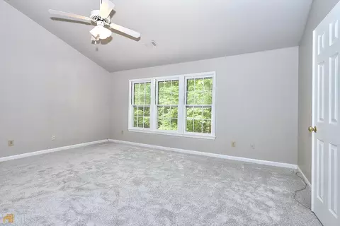 3415 Glenrose Dr, Chamblee, GA 30341 photo 10