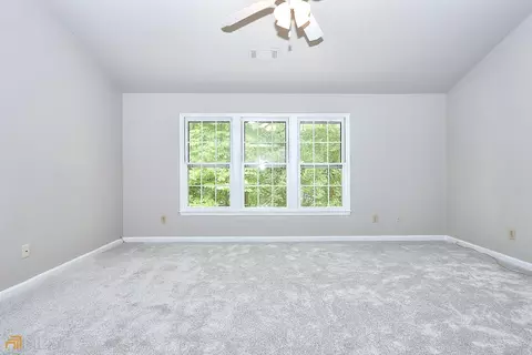 3415 Glenrose Dr, Chamblee, GA 30341 photo 11