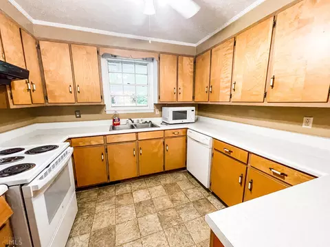 943 Progress Pl, Millen, GA 30442 photo 5
