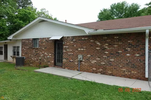 6475 Cameron Rd, Morrow, GA 30260 photo 3