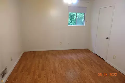6475 Cameron Rd, Morrow, GA 30260 photo 10