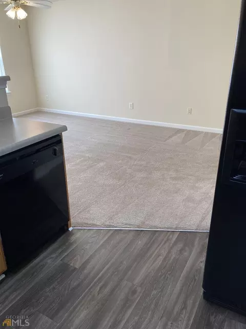 7097 Georges Way, Morrow, GA 30260 photo 7