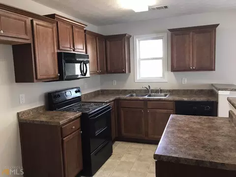 15 Magan Ct, Porterdale, GA 30014 photo 8