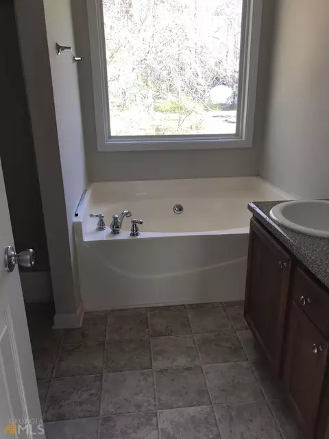 15 Magan Ct, Porterdale, GA 30014 photo 18