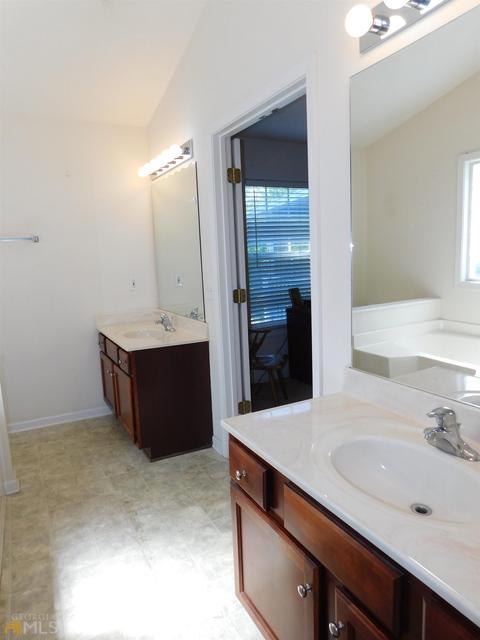202 Clairmont Ct, Lagrange, GA 30240 photo 13