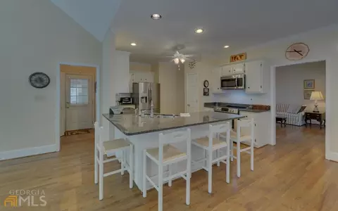 207 Wesley Cir, Toccoa, GA 30577 photo 12
