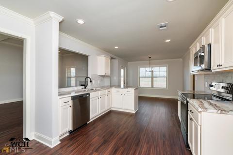 827 John E Sullivan Aly, Byron, GA 31008 photo 17