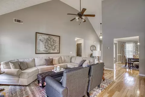 220 Lamar Ln, Covington, GA 30016 photo 8