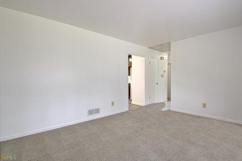 10674 Panhandle Rd, Hampton, GA 30228 photo 7