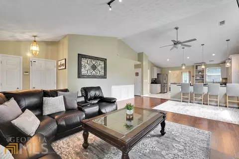 418 Ash Trace Ln, Grayson, GA 30017 photo 8