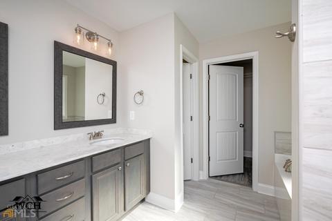 819 John E Sullivan Rd, Byron, GA 31008 photo 9