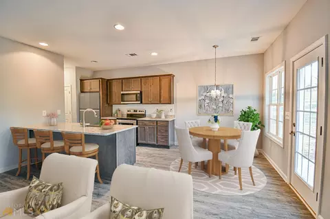 6523 River Station Dr, Lula, GA 30554 photo 8