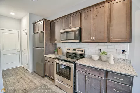 6523 River Station Dr, Lula, GA 30554 photo 6