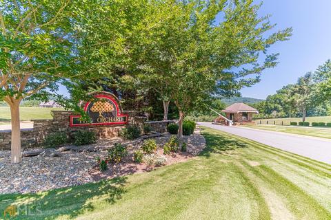 291 Raspberry Ln, Clarkesville, GA 30523 photo 2
