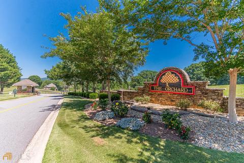 291 Raspberry Ln, Clarkesville, GA 30523 photo 1
