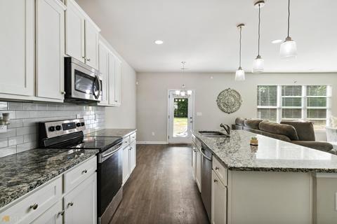 70 Four Oaks Ln, Covington, GA 30016 photo 17