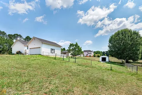 2761 Mcdonough Rd, Hampton, GA 30228 photo 2