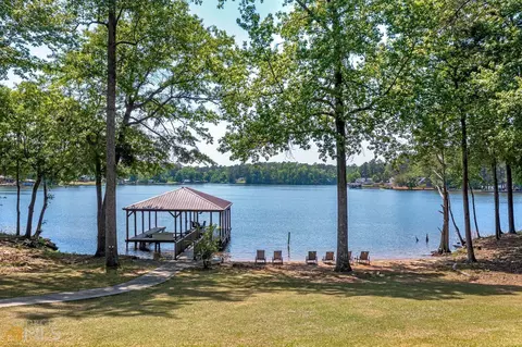 206 Fox Dr, Jackson, GA 30233 photo 2