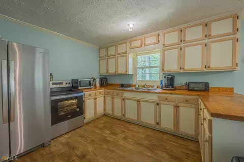 190 Richardson St, Toccoa, GA 30577 photo 27