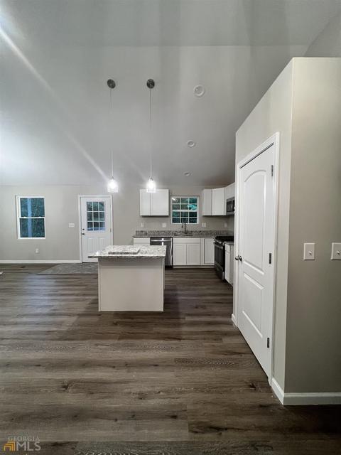 2725 Caribou Ct, Morrow, GA 30260 photo 3