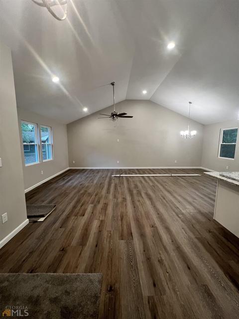 2725 Caribou Ct, Morrow, GA 30260 photo 2