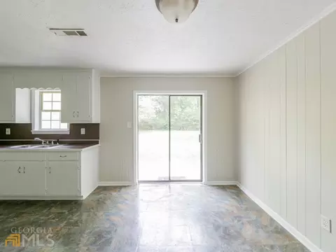 10107 Brown Bridge Rd, Covington, GA 30014 photo 9
