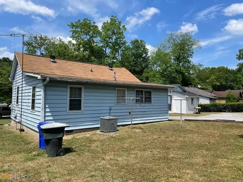 883 SE Malcom St, Conyers, GA 30012 photo 2