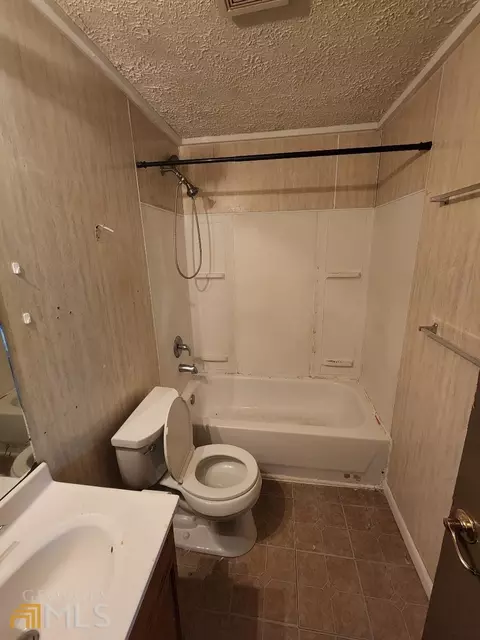 883 SE Malcom St, Conyers, GA 30012 photo 10