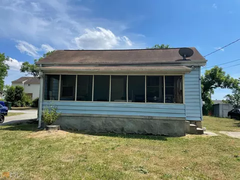 883 SE Malcom St, Conyers, GA 30012 photo 3