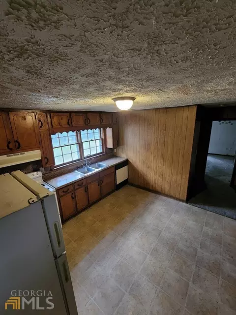 883 SE Malcom St, Conyers, GA 30012 photo 14