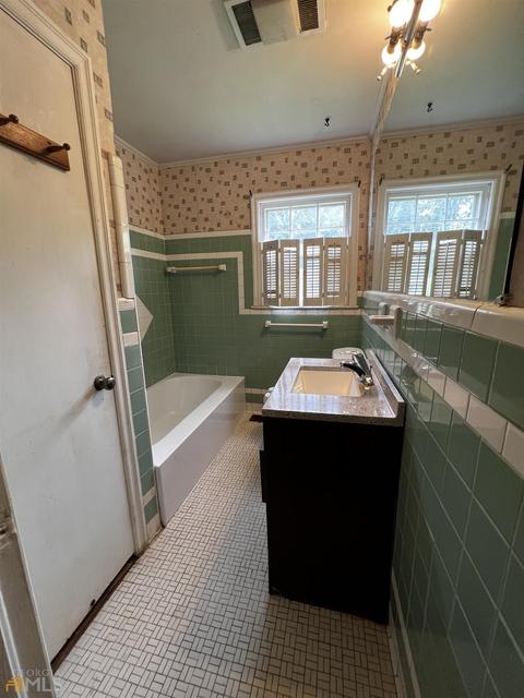 225 Hickory Ter, Lagrange, GA 30241 photo 18
