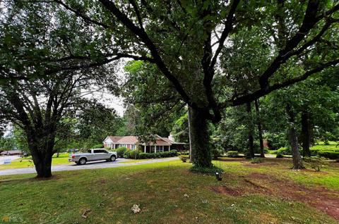 225 Hickory Ter, Lagrange, GA 30241 photo 8