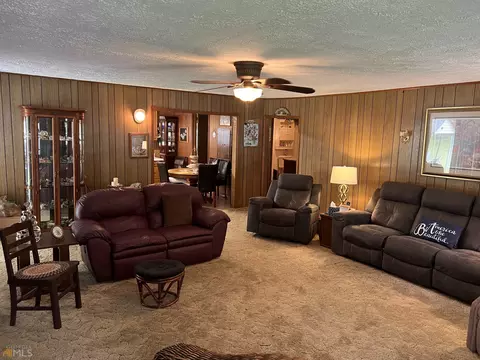 5027 Old West Point Rd, Lagrange, GA 30240 photo 3