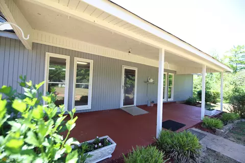 7154 Hamilton Rd, Pine Mountain, GA 31822 photo 1