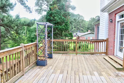 104 Pond View Pt, Lagrange, GA 30240 photo 16