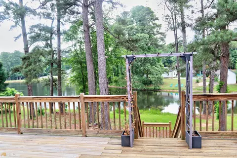 104 Pond View Pt, Lagrange, GA 30240 photo 15