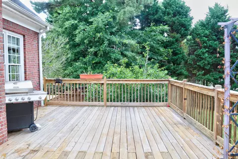 104 Pond View Pt, Lagrange, GA 30240 photo 17