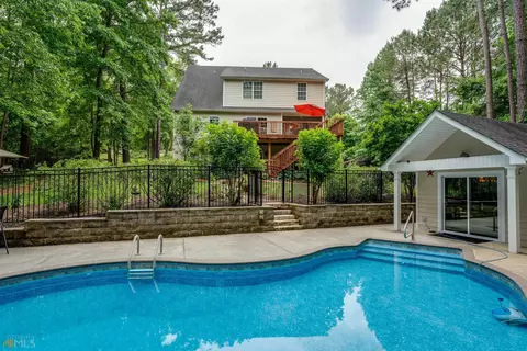101 Northridge Dr, Lagrange, GA 30240 photo 2