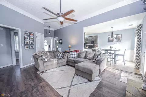 56 Pyne Rd, Lagrange, GA 30240 photo 2