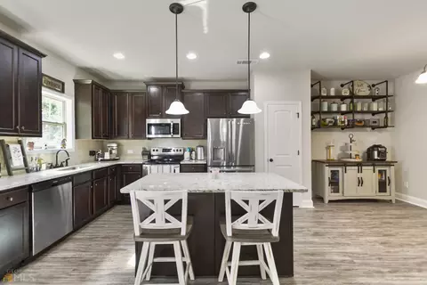 116 Clearwater Dr, Jackson, GA 30233 photo 3