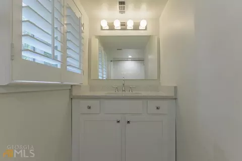 3807 Admiral Dr, Atlanta, GA 30341 photo 18