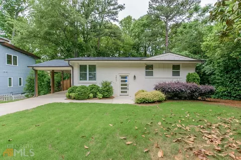 3807 Admiral Dr, Atlanta, GA 30341 photo 1