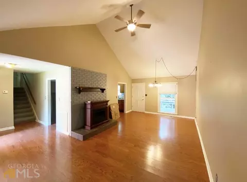 656 Watson St, Toccoa, GA 30577 photo 2