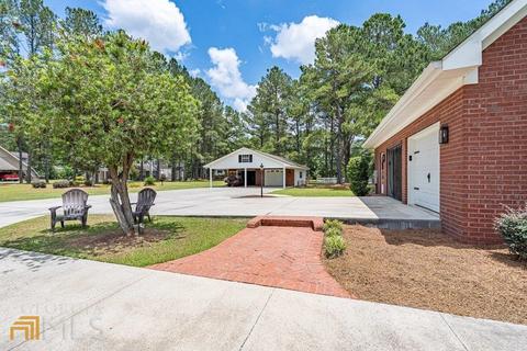 106 Dixie Dr, Springfield, GA 31329 photo 5