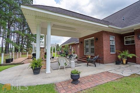 106 Dixie Dr, Springfield, GA 31329 photo 9