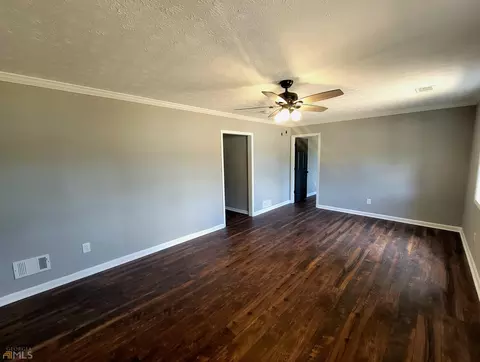 379 Brownlee Rd, Jackson, GA 30233 photo 5